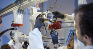 Eropa membuat lengan robot yang dapat melihat, merasakan, dan menangani sampel untuk misi ke Bulan
| beritakitanih Eropa membuat lengan robot yang dapat melihat, merasakan, dan menangani sampel untuk misi ke Bulan
| beritakitanih