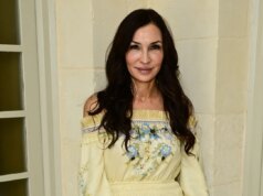 Famke Janssen dalam Audisi Bond yang Menegangkan, Patah Tulang Rusuk Saat Adegan Pertarungan Pierce Brosnan
| beritakitanih Famke Janssen dalam Audisi Bond yang Menegangkan, Patah Tulang Rusuk Saat Adegan Pertarungan Pierce Brosnan
| beritakitanih
