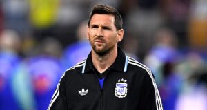 Fans Lionel Messi Sebut Kesalahan NSFW Patung 85 Kaki
| beritakitanih Fans Lionel Messi Sebut Kesalahan NSFW Patung 85 Kaki
| beritakitanih