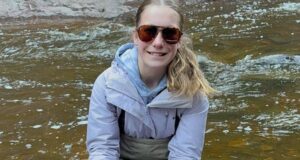 Gadis Minnesota, 12 dan 15 tahun, menangkap ikan trout pelangi dengan rekor tertinggi
| beritakitanih Gadis Minnesota, 12 dan 15 tahun, menangkap ikan trout pelangi dengan rekor tertinggi
| beritakitanih