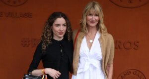 Gaun Putih Laura Dern Memiliki Satu Detail Menarik
| beritakitanih Gaun Putih Laura Dern Memiliki Satu Detail Menarik
| beritakitanih