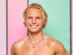 George Knight dari Love Island UK Tiba-tiba Berhenti, Meninggalkan Villa
| beritakitanih George Knight dari Love Island UK Tiba-tiba Berhenti, Meninggalkan Villa
| beritakitanih