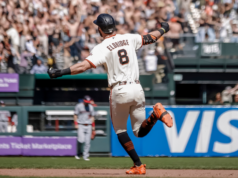 Grand slam walk-off Giants memecahkan rekor yang dipegang oleh Roberto Clemente, caps comeback yang belum pernah dilihat MLB dalam 17 tahun
| beritakitanih Grand slam walk-off Giants memecahkan rekor yang dipegang oleh Roberto Clemente, caps comeback yang belum pernah dilihat MLB dalam 17 tahun
| beritakitanih