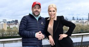 “Hannah Waddingham Meluruskan Rekor di ‘Rift’ Dengan Klaim Jason Sudeikis”.
| beritakitanih "Hannah Waddingham Meluruskan Rekor di 'Rift' Dengan Klaim Jason Sudeikis".
| beritakitanih