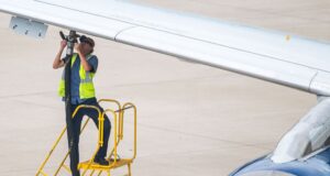 Harga bahan bakar jet sedang turun, namun harga tiket pesawat diperkirakan tidak akan mengalami penurunan dalam waktu dekat
| beritakitanih Harga bahan bakar jet sedang turun, namun harga tiket pesawat diperkirakan tidak akan mengalami penurunan dalam waktu dekat
| beritakitanih