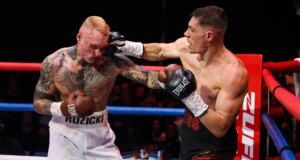 Hasil Zuffa Boxing 07, sorotan: Chris Billam-Smith menghentikan Ryan Rozicki dalam slugfest yang dramatis
| beritakitanih Hasil Zuffa Boxing 07, sorotan: Chris Billam-Smith menghentikan Ryan Rozicki dalam slugfest yang dramatis
| beritakitanih