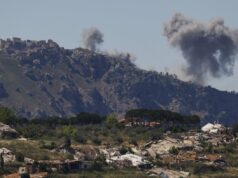 Hizbullah menolak perjanjian gencatan senjata yang disepakati Israel dan Lebanon
| beritakitanih Hizbullah menolak perjanjian gencatan senjata yang disepakati Israel dan Lebanon
| beritakitanih