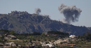 Hizbullah menolak perjanjian gencatan senjata yang disepakati Israel dan Lebanon
| beritakitanih Hizbullah menolak perjanjian gencatan senjata yang disepakati Israel dan Lebanon
| beritakitanih