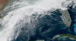 Hujan di sepanjang Gulf Coast bisa menjadi badai pertama di musim badai Atlantik
| beritakitanih Hujan di sepanjang Gulf Coast bisa menjadi badai pertama di musim badai Atlantik
| beritakitanih