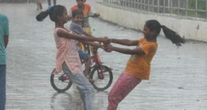 Hujan ringan hingga sedang mengguyur Mumbai, meredakan panas
| beritakitanih Hujan ringan hingga sedang mengguyur Mumbai, meredakan panas
| beritakitanih