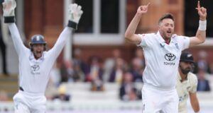 Inggris membutuhkan empat gawang untuk mengalahkan Selandia Baru di Lord’s saat Lidah menyerang LANGSUNG!
| beritakitanih Inggris membutuhkan empat gawang untuk mengalahkan Selandia Baru di Lord's saat Lidah menyerang LANGSUNG!
| beritakitanih