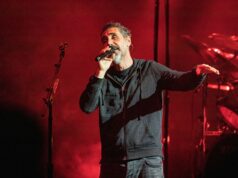 Inilah yang dimainkan System Of A Down saat mereka memulai tur stadion Inggris dan Eropa tahun 2026 di Swedia
| beritakitanih Inilah yang dimainkan System Of A Down saat mereka memulai tur stadion Inggris dan Eropa tahun 2026 di Swedia
| beritakitanih