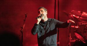 Inilah yang dimainkan System Of A Down saat mereka memulai tur stadion Inggris dan Eropa tahun 2026 di Swedia
| beritakitanih Inilah yang dimainkan System Of A Down saat mereka memulai tur stadion Inggris dan Eropa tahun 2026 di Swedia
| beritakitanih