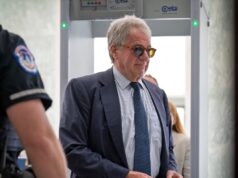 Investor miliarder Leon Black membela $158 juta yang dibayarkan kepada Epstein
| beritakitanih Investor miliarder Leon Black membela $158 juta yang dibayarkan kepada Epstein
| beritakitanih