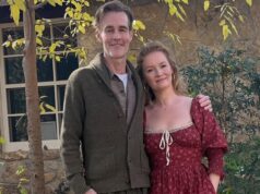 Istri James Van Der Beek, Kimberly, Berbagi Penghormatan Hari Ayah
| beritakitanih Istri James Van Der Beek, Kimberly, Berbagi Penghormatan Hari Ayah
| beritakitanih