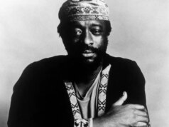 James Blood Ulmer, Gitaris Inovatif yang Menggabungkan Avant-Garde dengan Blues, Meninggal di Usia 86 Tahun
| beritakitanih James Blood Ulmer, Gitaris Inovatif yang Menggabungkan Avant-Garde dengan Blues, Meninggal di Usia 86 Tahun
| beritakitanih