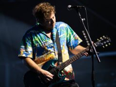 James Bourne dari Busted mengatakan dia khawatir dia tidak akan pernah menyelesaikan album mendatangnya di tengah masalah kesehatan
| beritakitanih James Bourne dari Busted mengatakan dia khawatir dia tidak akan pernah menyelesaikan album mendatangnya di tengah masalah kesehatan
| beritakitanih