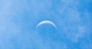 Jangan lewatkan: Venus akan menghilang di balik bulan dalam peristiwa langka di siang hari pada hari Rabu
| beritakitanih Jangan lewatkan: Venus akan menghilang di balik bulan dalam peristiwa langka di siang hari pada hari Rabu
| beritakitanih