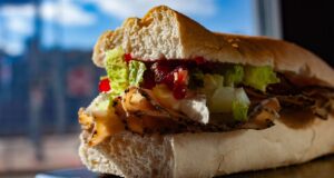 Jaringan sandwich populer ini adalah restoran cepat saji terbaik di Amerika—mengalahkan ayam kesayangan Chick-fil-A
| beritakitanih Jaringan sandwich populer ini adalah restoran cepat saji terbaik di Amerika—mengalahkan ayam kesayangan Chick-fil-A
| beritakitanih