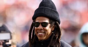 Jay-Z Mengumumkan Konser di Paris dan Los Angeles
| beritakitanih Jay-Z Mengumumkan Konser di Paris dan Los Angeles
| beritakitanih