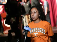Jayla Blue dari Bearden adalah Pemain Sepak Bola Wanita Terbaik Gatorade Tennessee
| beritakitanih Jayla Blue dari Bearden adalah Pemain Sepak Bola Wanita Terbaik Gatorade Tennessee
| beritakitanih
