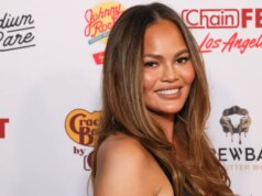 Jeans Barel Chrissy Teigen Adalah Tren Denim Gadis Keren Musim Panas
| beritakitanih Jeans Barel Chrissy Teigen Adalah Tren Denim Gadis Keren Musim Panas
| beritakitanih
