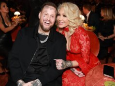Jelly Roll Sebut Rumor Selingkuh di Tengah Perceraian Bunnie Xo: ‘Sahabatku Selamanya’
| beritakitanih Jelly Roll Sebut Rumor Selingkuh di Tengah Perceraian Bunnie Xo: 'Sahabatku Selamanya'
| beritakitanih