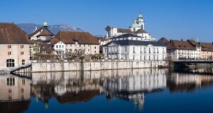 Jembatan bawah air legendaris era Romawi berusia 1.700 tahun ditemukan di Solothurn, Swiss
| beritakitanih Jembatan bawah air legendaris era Romawi berusia 1.700 tahun ditemukan di Solothurn, Swiss
| beritakitanih