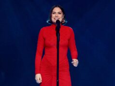 Jessie J sekarang bebas kanker, kembali ke panggung untuk ‘Singer’ di Tiongkok: “Saya menghembuskan napas untuk pertama kalinya dalam setahun”
| beritakitanih Jessie J sekarang bebas kanker, kembali ke panggung untuk 'Singer' di Tiongkok: “Saya menghembuskan napas untuk pertama kalinya dalam setahun”
| beritakitanih
