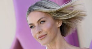 Julianne Hough Adalah Wajah Baru Neurotoxin yang Dia Gunakan di ’11s’-nya
| beritakitanih Julianne Hough Adalah Wajah Baru Neurotoxin yang Dia Gunakan di '11s'-nya
| beritakitanih