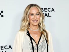 Kami Menemukan Lip Gloss Apotek Sarah Jessica Parker Dijual di Hari Perdana
| beritakitanih Kami Menemukan Lip Gloss Apotek Sarah Jessica Parker Dijual di Hari Perdana
| beritakitanih