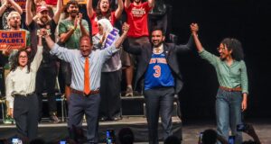 Kandidat anti-kemapanan Mamdani menang di New York, dan masih banyak lagi hasil yang didapat dari pemilihan pendahuluan hari Selasa
| beritakitanih Kandidat anti-kemapanan Mamdani menang di New York, dan masih banyak lagi hasil yang didapat dari pemilihan pendahuluan hari Selasa
| beritakitanih