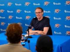 Kapan Thunder mengadakan konferensi pers untuk Aday Mara, Bennett Stirtz, Otega Oweh?
| beritakitanih Kapan Thunder mengadakan konferensi pers untuk Aday Mara, Bennett Stirtz, Otega Oweh?
| beritakitanih