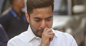 Kasus pemalsuan tanda tangan: Pengadilan Tinggi Calcutta mengarahkan Abhishek Banerjee untuk hadir di hadapan CID
| beritakitanih Kasus pemalsuan tanda tangan: Pengadilan Tinggi Calcutta mengarahkan Abhishek Banerjee untuk hadir di hadapan CID
| beritakitanih