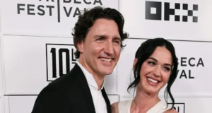 Katy Perry dan Justin Trudeau Kemas di PDA dalam Debut Karpet Merah
| beritakitanih Katy Perry dan Justin Trudeau Kemas di PDA dalam Debut Karpet Merah
| beritakitanih