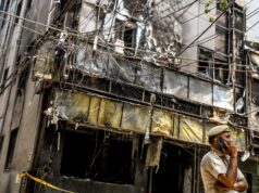 Kebakaran hotel di Delhi: Cook ditangkap, beberapa lainnya ditahan saat penyelidikan meluas
| beritakitanih Kebakaran hotel di Delhi: Cook ditangkap, beberapa lainnya ditahan saat penyelidikan meluas
| beritakitanih