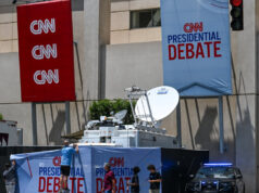 Kekacauan Datang ke CBS News. Apa yang Ada di Toko CNN?
| beritakitanih Kekacauan Datang ke CBS News. Apa yang Ada di Toko CNN?
| beritakitanih