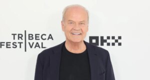 “Kelsey Grammer Mengatakan Dia ‘Akan Mempertimbangkan’ Mencalonkan Diri untuk Kantor Politik”.
| beritakitanih "Kelsey Grammer Mengatakan Dia 'Akan Mempertimbangkan' Mencalonkan Diri untuk Kantor Politik".
| beritakitanih
