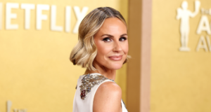 Keltie Knight Membuka Tentang Facelift Hampir 9 Jamnya
| beritakitanih Keltie Knight Membuka Tentang Facelift Hampir 9 Jamnya
| beritakitanih