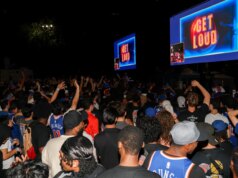 “Kemenangan Kembalinya Knicks Memicu Lonjakan Besar dalam Streaming ‘Empire State of Mind'”.
| beritakitanih "Kemenangan Kembalinya Knicks Memicu Lonjakan Besar dalam Streaming 'Empire State of Mind'".
| beritakitanih