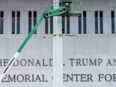 Kennedy Center Kalah dalam Kasus Terhadap Musisi yang Membatalkan Sengketa Nama Trump
| beritakitanih Kennedy Center Kalah dalam Kasus Terhadap Musisi yang Membatalkan Sengketa Nama Trump
| beritakitanih