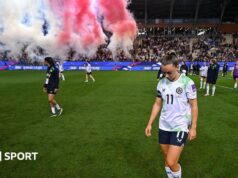 Kepedihan di Grenoble namun harapan bagi Irlandia menjelang babak play-off semakin dekat
| beritakitanih Kepedihan di Grenoble namun harapan bagi Irlandia menjelang babak play-off semakin dekat
| beritakitanih