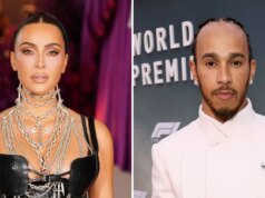 Kim Kardashian Keras Meluncurkan Lewis Hamilton Romance di Instagram
| beritakitanih Kim Kardashian Keras Meluncurkan Lewis Hamilton Romance di Instagram
| beritakitanih