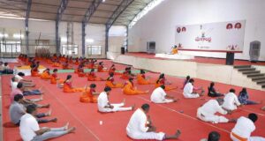Kolektor meluncurkan program Yogandhra 2026
| beritakitanih Kolektor meluncurkan program Yogandhra 2026
| beritakitanih