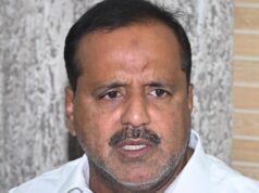 Komando tertinggi Kongres sejauh ini belum meminta untuk bergabung dengan Kabinet baru: Ketua Karnataka UT Khader
| beritakitanih Komando tertinggi Kongres sejauh ini belum meminta untuk bergabung dengan Kabinet baru: Ketua Karnataka UT Khader
| beritakitanih