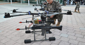 Korea Selatan berencana untuk melatih seluruh militernya sebagai “prajurit drone”
| beritakitanih Korea Selatan berencana untuk melatih seluruh militernya sebagai "prajurit drone"
| beritakitanih
