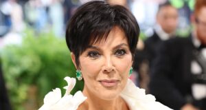 Kris Jenner Menghormati Kanye West & Mantan Kardashian Lainnya untuk Hari Ayah
| beritakitanih Kris Jenner Menghormati Kanye West & Mantan Kardashian Lainnya untuk Hari Ayah
| beritakitanih