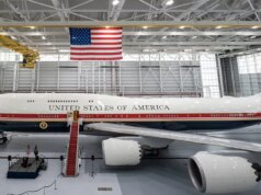 L3Harris mengirimkan pesawat baru untuk armada Air Force One, melakukan peningkatan ekstensif pada Boeing 747-8
| beritakitanih L3Harris mengirimkan pesawat baru untuk armada Air Force One, melakukan peningkatan ekstensif pada Boeing 747-8
| beritakitanih