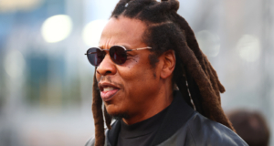 Lagu Bonus ‘4:44’ Jay-Z Akhirnya Tersedia di Semua Layanan Streaming”.
| beritakitanih Lagu Bonus '4:44' Jay-Z Akhirnya Tersedia di Semua Layanan Streaming".
| beritakitanih