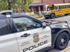Laporan ACLU menemukan polisi Minneapolis melanjutkan kekerasan yang berlebihan sebelum DOJ membatalkan pengawasan
| beritakitanih Laporan: Minneapolis tertinggal dalam tujuan kepolisian
| beritakitanih